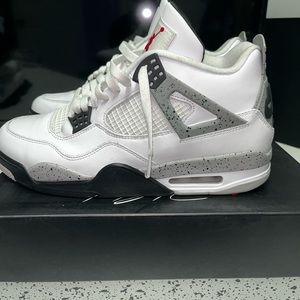White Cement Jordan 4s size 11.5 (USED)